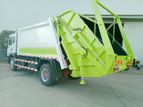 東風(fēng)多利卡壓縮垃圾車6方