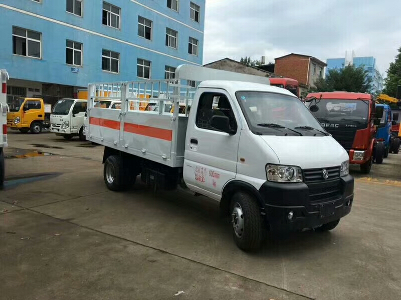 東風(fēng)俊風(fēng)3.3米(藍(lán)牌)氣瓶車