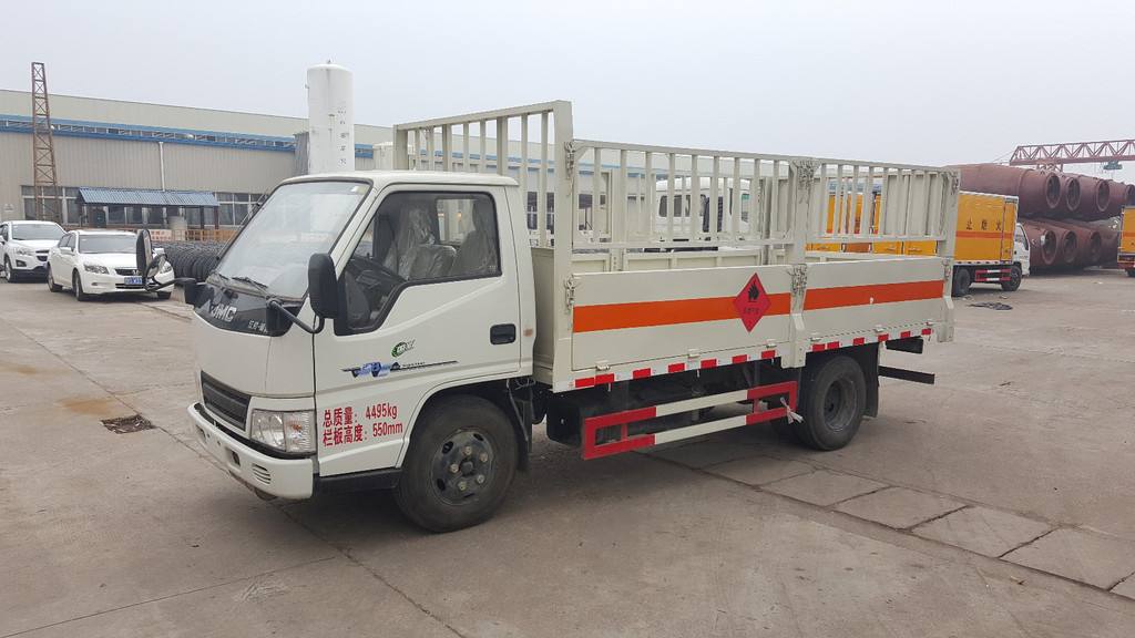 江鈴4.1米(藍(lán)牌)氣瓶車