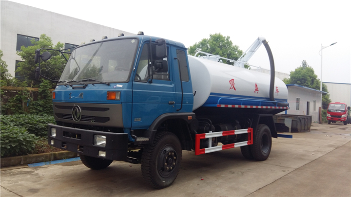 東風(fēng)153國(guó)五12方吸糞車