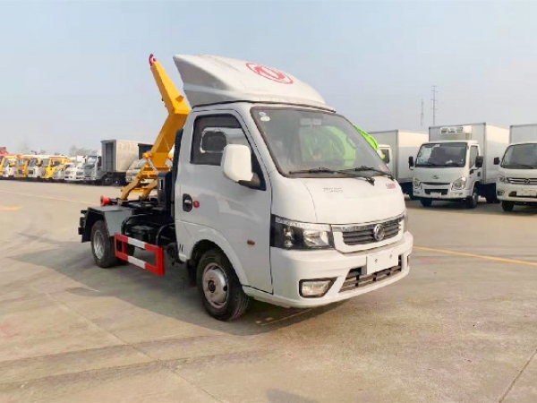 東風(fēng)途逸國六汽油3~4方車廂可卸(鉤臂)式垃圾車