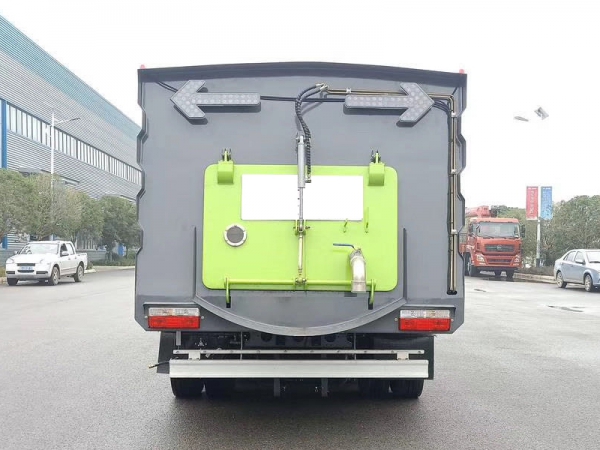 東風(fēng)大多利卡5水/5塵洗掃車(國(guó)六)