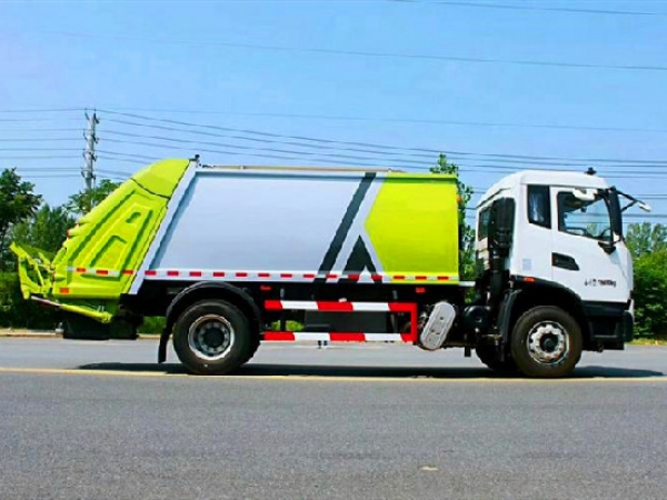 東風(fēng)天錦國(guó)六新款12方壓縮式垃圾車(chē)