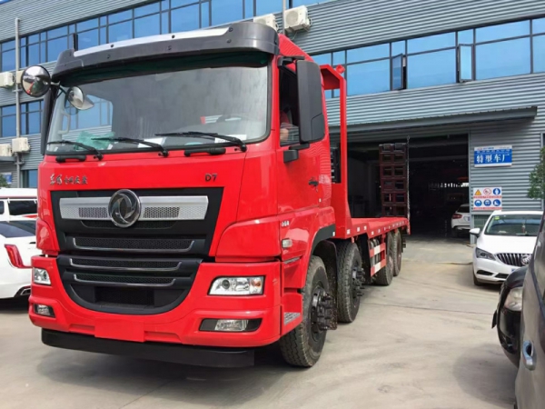 東風D7前四后八平板運輸車