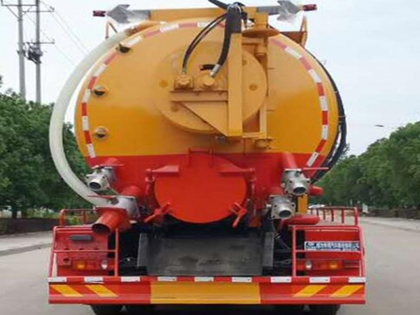 東風(fēng)后雙橋22方清洗吸污車(chē)