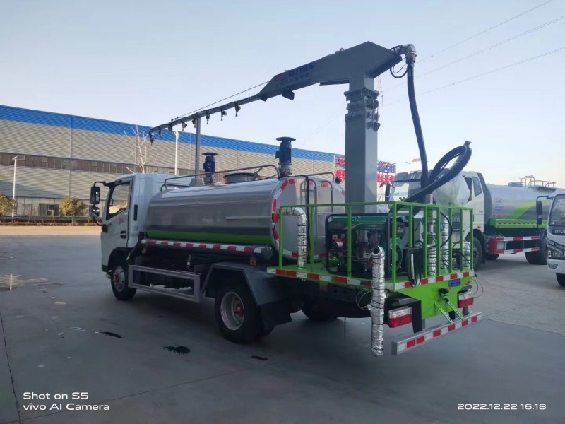 東風(fēng)5噸鐵路抑塵車