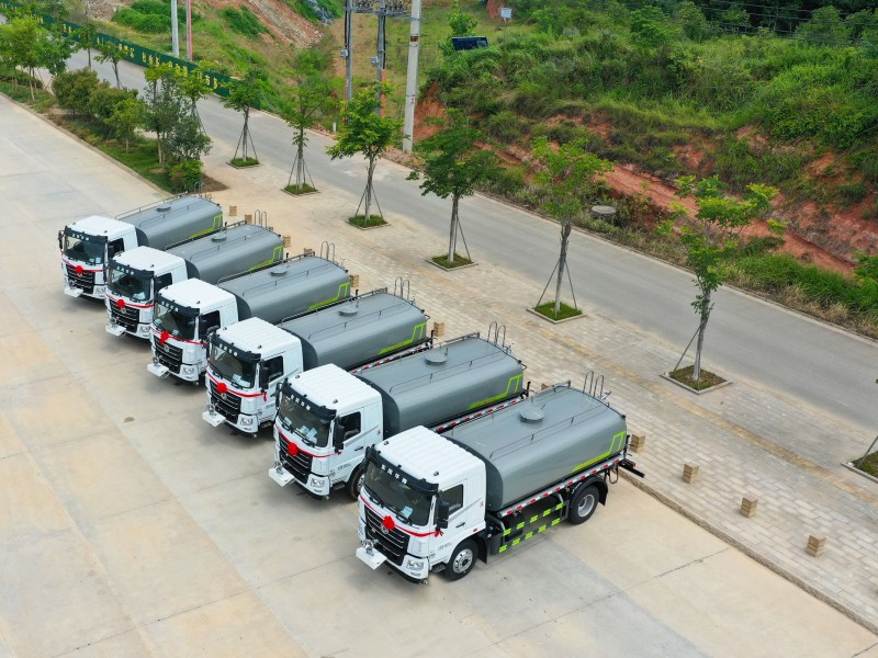 華神F5,12方灑水車