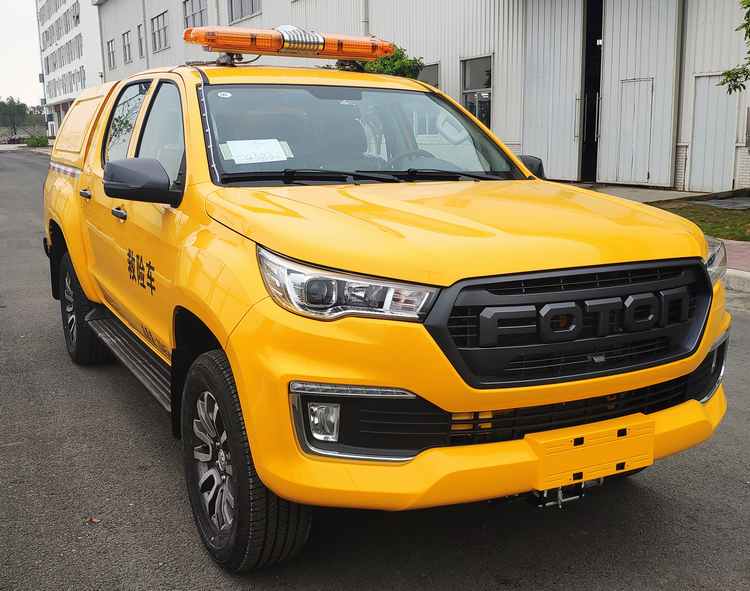 福田1800立方四驅(qū)皮卡救險(xiǎn)車(chē)